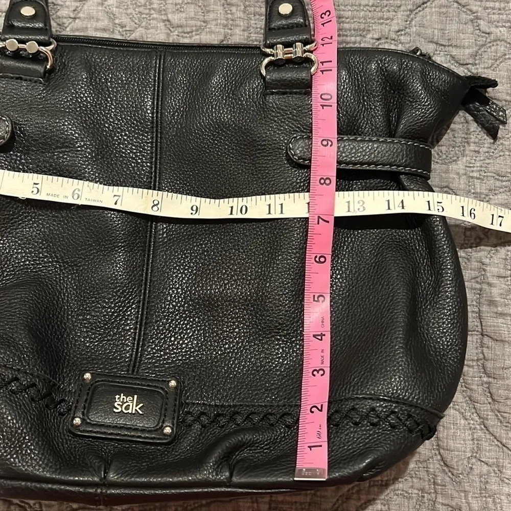 The SAK Womens Black Soft Leather Shoulder Bag - Picture 11 of 13